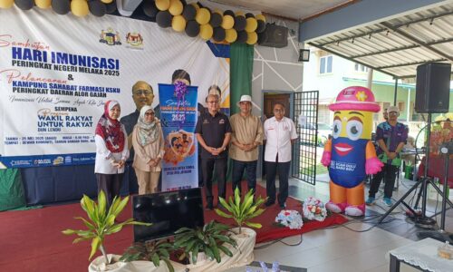JANGAN ABAIKAN IMUNISASI