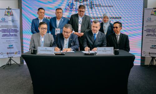 MELAKA BANGUNKAN PROJEK LIMBUNGAN KAPAL DIINSPIRASI NAMA PANGLIMA AWANG