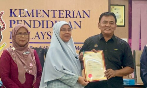 MELAKA KOMITED PERKUKUH INSTITUSI PENDIDIKAN AGAMA