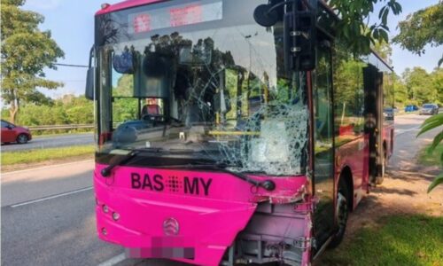 PEMANDU ‘BAS PINK’ TERBABIT KEMALANGAN DI ALOR GAJAH DIREMAN TIGA HARI