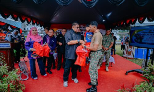 HUBUNGAN KERAJAAN PERPADUAN MELAKA BAIK, TIADA PRASANGKA