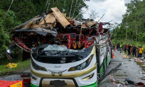 TRAGEDI BAS: POLIS AKAN MOHON PERINTAH REMAN PEMANDU BAS UNTUK BANTU SIASATAN