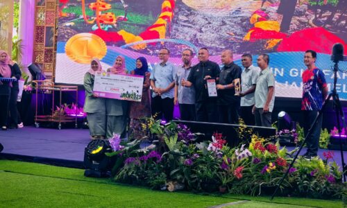 FELDA TUN GHAFAR HUTAN PERCHA JOHAN LANDSKAP TERBAIK NEGARA