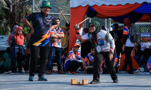 KONDA KONDI KE PERSADA DUNIA