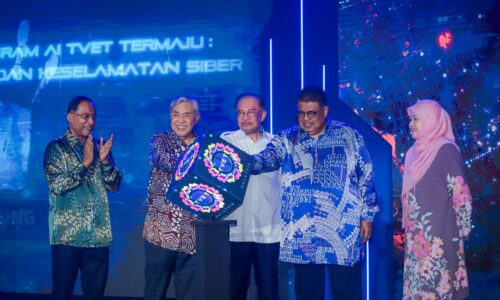 LEBIH 140,000 ANAK MUDA DAFTAR DI INSTITUSI TVET TAHUN INI