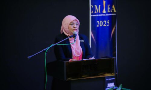 INDUSTRI MELAKA KE ARAH LEBIH KOMPETITIF, BERTARAF DUNIA