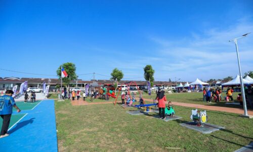 TAMAN REKREASI KESANG DAMAI KINI LEBIH CERIA, KONDUSIF