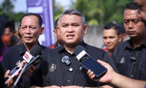 PELAN MENYELURUH ATASI BANJIR BERULANG DI MELAKA