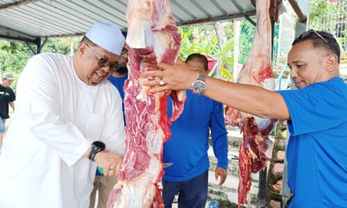 AB RAUF ‘PUSING’ TANJUNG BIDARA SANTUNI PETUGAS KORBAN