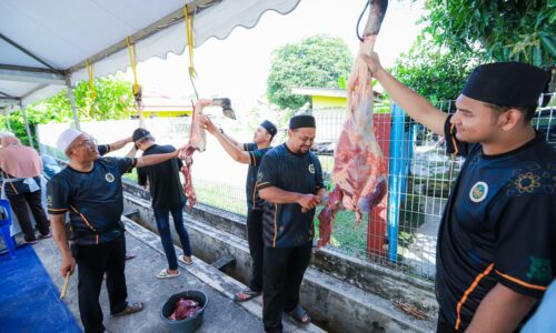 HAYATI PENGERTIAN TERSURAT, TERSIRAT IBADAH KORBAN