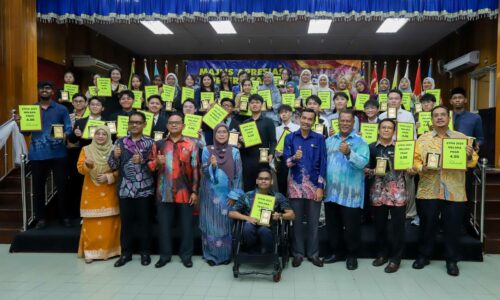 37 CALON STPM MELAKA PEROLEH PNGK 4.0