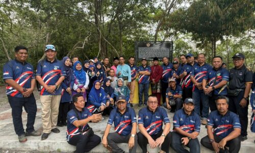 JEJAK HANG TUAH, BUKA MINDA GURU MENGENAI SEJARAH, ASAL USUL PAHLAWAN MELAKA