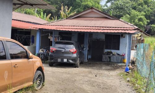 BAPA, BAYI LELAKI PERGI SERENTAK
