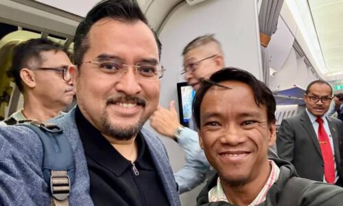 DARI GIATMARA SUNGAI RAMBAI KE QATAR AIRWAYS