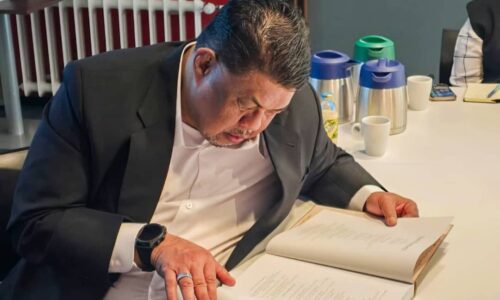 PERZIM USAHA DAPATKAN AKSES DOKUMEN SEJARAH MELAKA DI PELBAGAI NEGARA