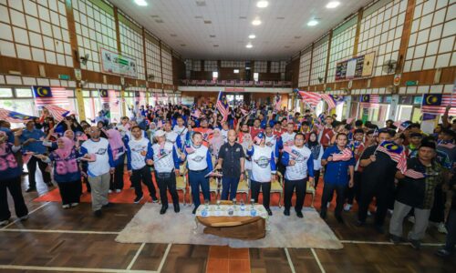 151 ACARA WARNAI WRUR DUN REMBIA