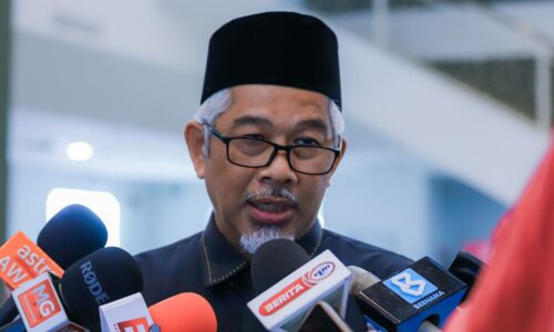 MUFTI MELAKA NASIHAT PIHAK TERLIBAT MOHON MAAF ISU QUNUT NAZILAH