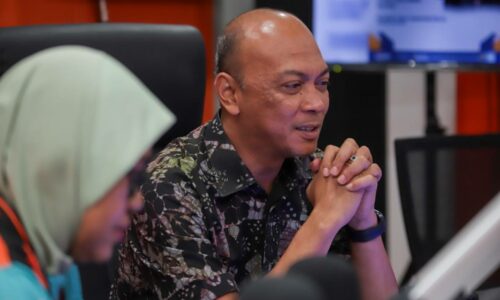 81 RUMAH DISANTUNI SEMPENA WRUR REMBIA