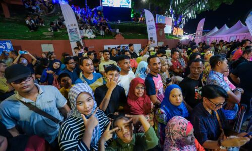 30,000 BANJIRI STADTHUYS SEMPENA PRA-PELUNCURAN WTD 2025