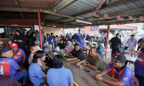 KOMPLEKS BALAI ISLAM BAKAL MENJADI MERCU TANDA BAHARU DURIAN TUNGGAL 