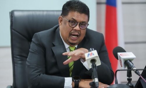 PELABUHAN DARAT KATALIS EKONOMI BAHARU MELAKA