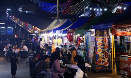 UPTOWN TUN TEJA RANCAKKAN AKTIVITI PERNIAGAAN