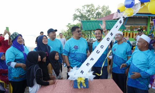 MELAKA TERUS ANGKAT AGENDA RAKYAT BERPAKSIKAN PERPADUAN