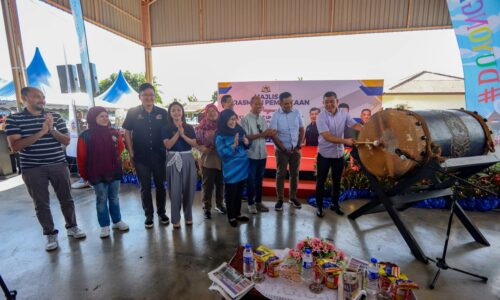 GENDANG SUDAH DIPALU, WRUR DUYONG DIBUKA TIRAI SECARA RASMI