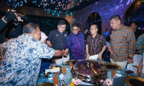 MELAKA SASAR CAPAIAN 100 PERATUS LIPUTAN 4G DAN 5G MENJELANG 2027