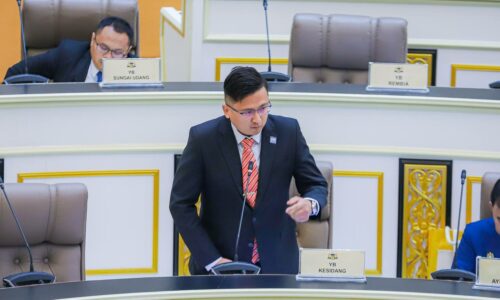 MELAKA BANTU KELANGSUNGAN PERNIAGAAN USAHAWAN MIKRO, KECIL