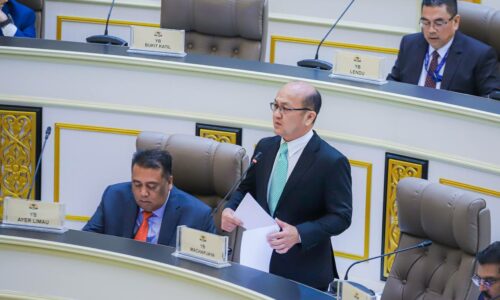 MELAKA ANGKAT KERTAS CADANGAN LARANGAN PENGILANGAN, PENJUALAN VAPE