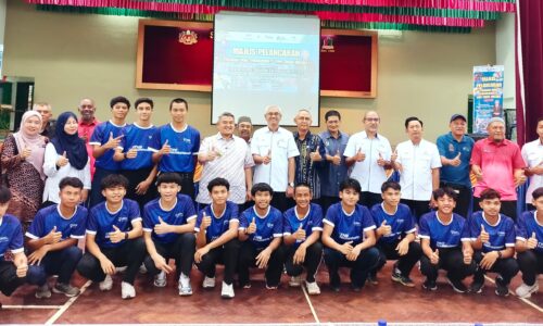 PADANG HOKI SMK TINGGI MELAKA PERLU DINAIK TARAF