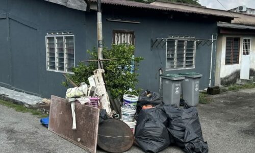 OP LOKOS MBMB, PENDUDUK DIMINTA BERSIH LORONG BELAKANG