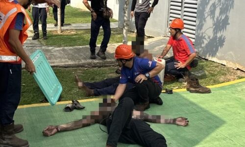 DUA CEDERA TERKENA RENJATAN ELEKTRIK DI JALAN BACHANG