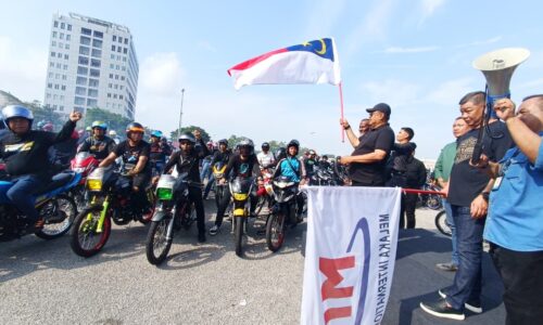 MELAKA ANJUR ‘PERHIMPUNAN RXZ’ HUJUNG TAHUN INI