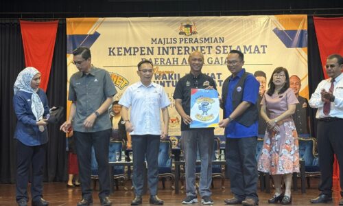 PENJENAYAH SIBER ‘KAUT’ LEBIH RM51 JUTA DI MELAKA