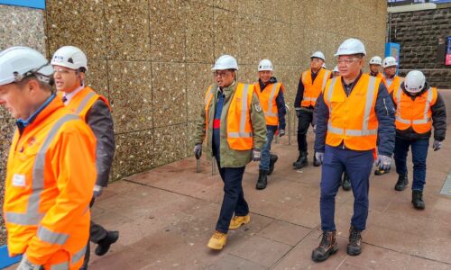 MELAKA TEROKA MODEL BAHARU AGROPELANCONGAN DI NEW ZEALAND