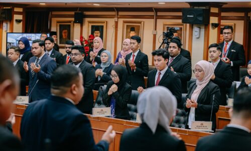 AHLI DEWAN BELIA MELAKA PERLU BAWA IDEA BERNAS, BERKUALITI