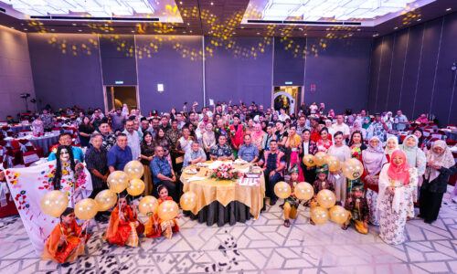 MBMB IKTIRAF SUMBANGAN PENGAMAL MEDIA, KOMUNITI