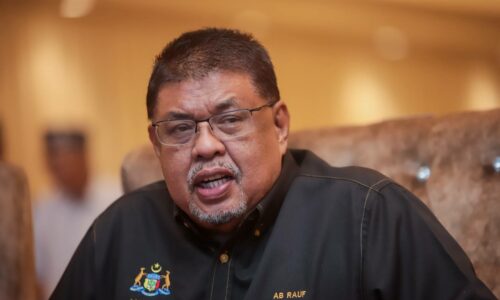 HARMONIKAN SEKOLAH, BENDUNG GEJALA BULI – KM