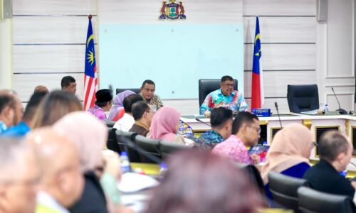 PROMOSI MELAKA SEBAGAI HAB PERDAGANGAN HALAL DI NEGARA MATAHARI TERBIT