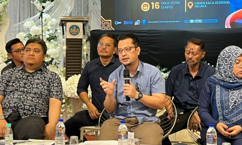 MAIM AGIH KUTIPAN ZAKAT RM92.5 JUTA KEPADA ASNAF