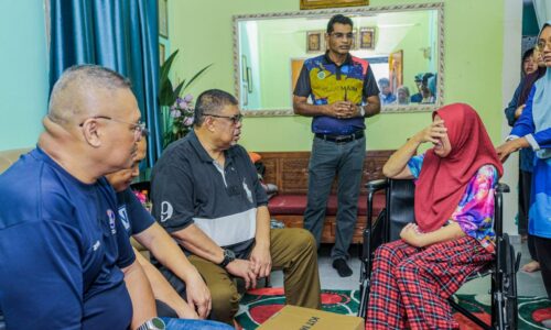 TITIPAN KATA SEMANGAT AB RAUF BUAT NORIZA