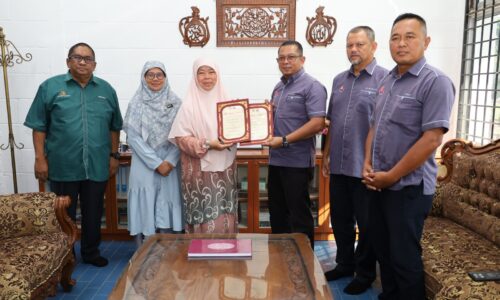 MPJ LESTARIKAN LANDSKAP SMKA TUN PERAK