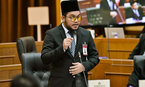 WUJUDKAN SUASANA PELANCONGAN PINTAR DI MELAKA 