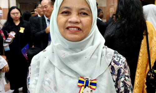 CHEK YAH TERHARU, JASA DAN BAKTI MASIH DIKENANG