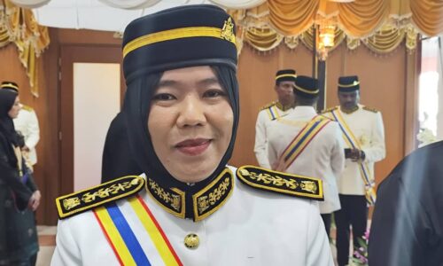 ‘HADIAH UNTUK SELURUH WARGA MPHTJ’