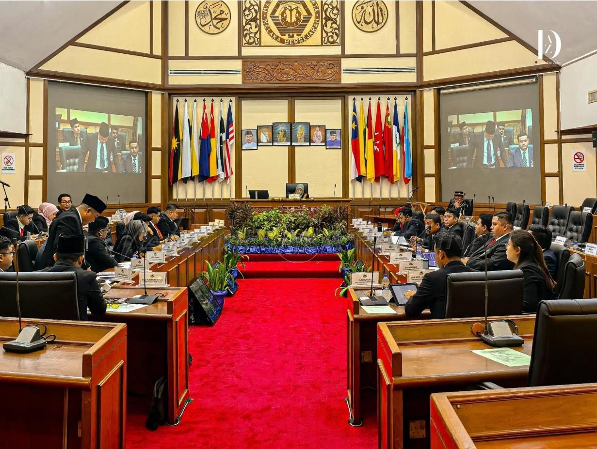 Dewan belia