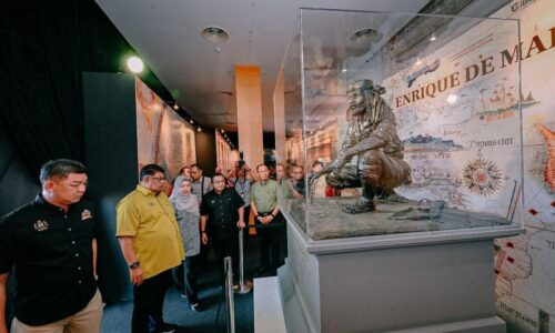 TIGA BAS PERANTARA UNTUK KEMUDAHAH PENGUNJUNG WTD, WTC 2025