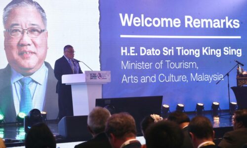 CABARAN GLOBAL JEJASKAN DAYA SAING, MALAYSIA TAMPIL MODEL PELANCONGAN MAMPAN